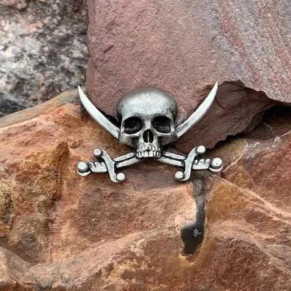 💀Buy 2 Get Free Shipping - 🔥Vintage Gothic Skull Brooch,,